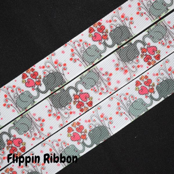 Elephants in love ribbon - Flippin Ribbon
